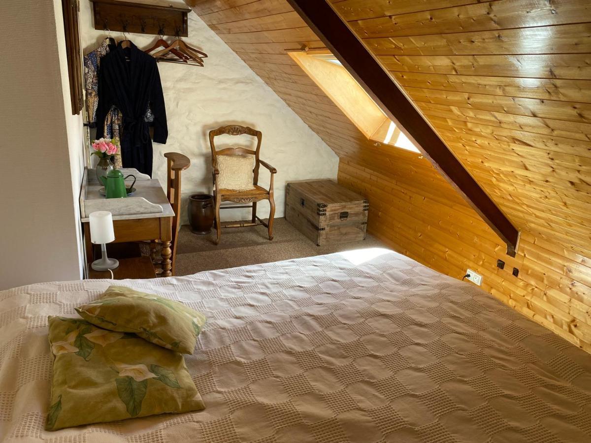 Chez Ker Anna Bed & Breakfast Canihuel Exterior foto